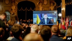 Дмитрий Кулеба обращается к первой конференции по безопасности на Черном море в рамках Международной платформы «Крым» в Бухаресте, Румыния, в четверг, 13 апреля 2023 года.