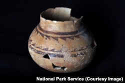 Pottery made by the Puerco Pueblo people
