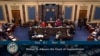 미국 연방 상원 본회의에서 17일 알레한드로 마요르카스 국토안보부 장관에 대한 탄핵 투표 결과 탄핵안이 기각됐다는 결과가 방영되고 있다.