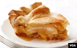 A piece of apple pie.