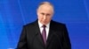 روسی صدر ولادی میر پوٹن سالانہ اسٹیٹ آف دی یونین خطاب کر رہے ہیں۔ اپنی اس تقریر میں انہوں نے یوکرین میں مغربی فورسز بھیجنے کی صورت میں ایٹمی جنگ کی دھمکی دی ہے۔ 29 فروری 2024