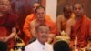 Dr. Tun Sovann, a retired president of the Cambodian Buddhist Society, is a well-respected community leader, having devoted more than 37 years of public service to building the Buhhist Society and the Cambodian community in Washington Metropolitan area, Sunday, Sept. 23, 2018. (Ten Soksreinith/VOA Khmer)