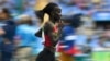  Vivian Cheruiyot akielekea katika ushindi wa pili na medali ya fedha Rio 2016