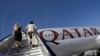 Лайнер компании Qatar Airways готовится к взлету (архивное фото) 