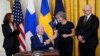 바이든, 핀란드·스웨덴 나토 가입 비준안 서명