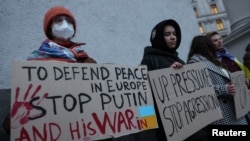 Демонстрация в Киеве против российской агрессии 