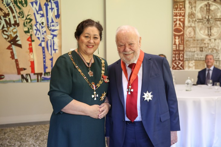 Sir Ian Mune, KNZM, of Kumeu, for services to film, television and theatre