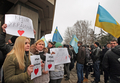 Участники митинга у здания Верховного совета Крыма в Симферополе. Фото: Тарас Литвиненко/РИА Новости