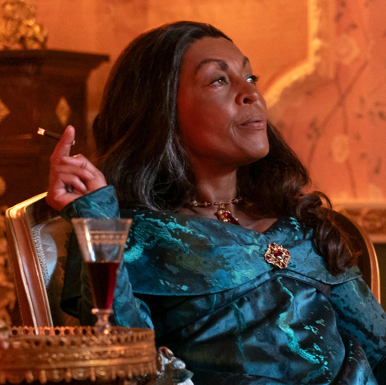 adjoa andoh as lady agatha danbury, bridgerton season 3