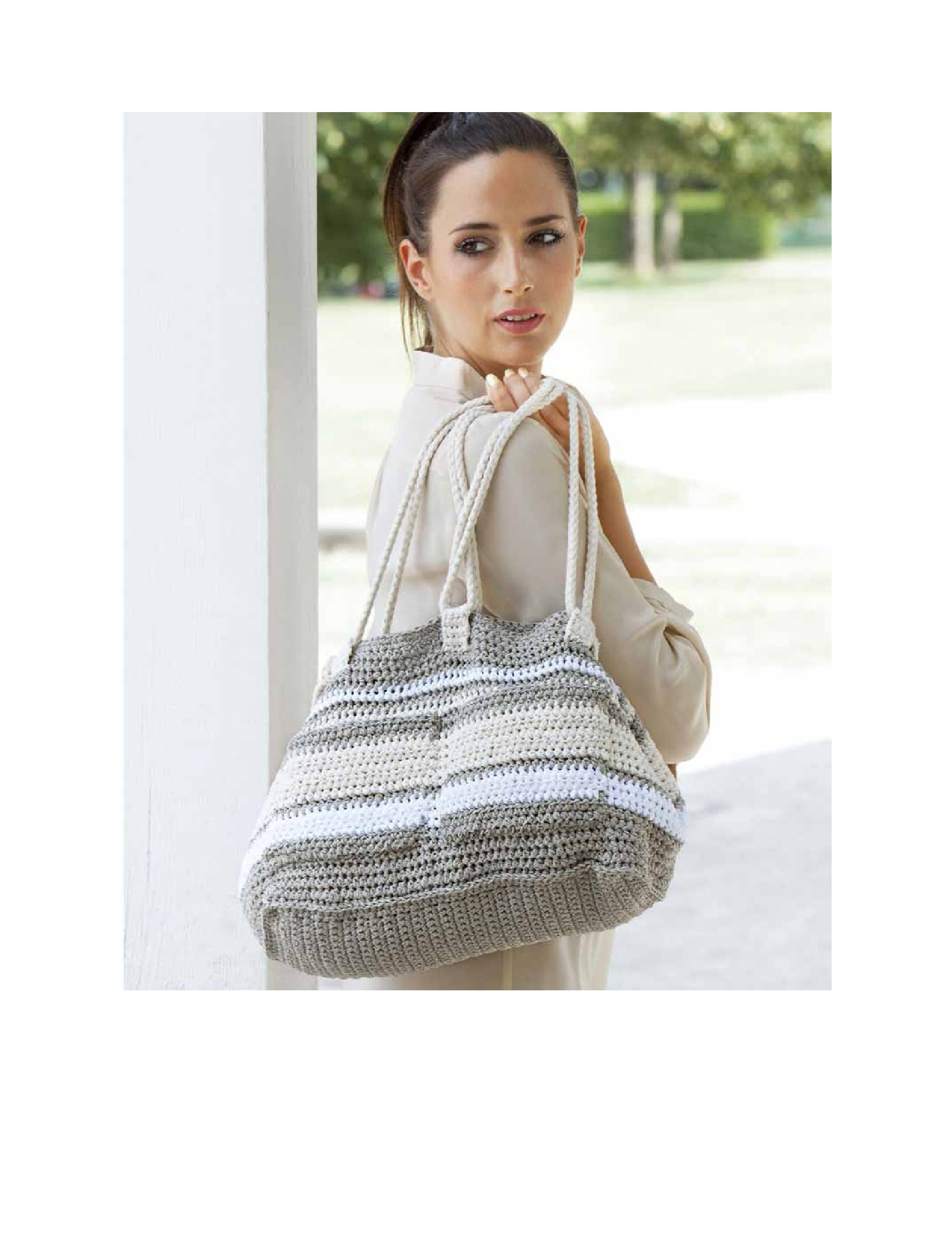 Simply-Stunning-Crocheted-Bags-by-Sabine-Schidelko-00064