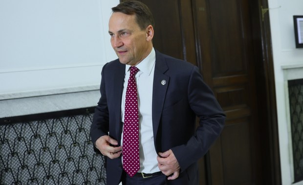 Sikorski: Prezydentowi już powiedziano, by o tym nie mówić