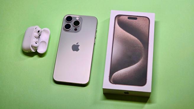 Семь причин не покупать iPhone в 2024 году: всё это есть в Android