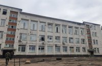 ДБР повідомило підозру двом бійцям Таманської дивізії РФ, які з танків розстріляли лікарню в Тростянці