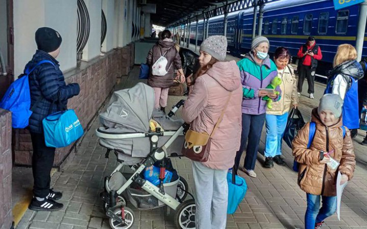 Люди повертаються в зону смерті: хто і як лікує місцевих на прикордонні Сумщини 