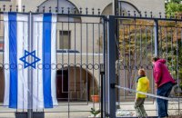Пілот підпалив себе біля посольства Ізраїлю у Вашингтоні