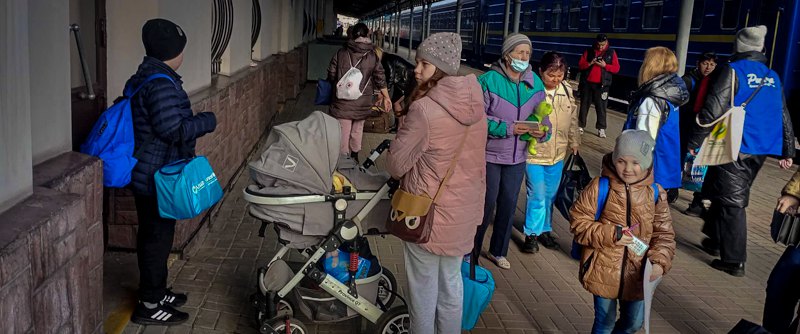 Люди повертаються в зону смерті: хто і як лікує місцевих на прикордонні Сумщини 