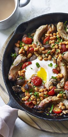Treat yourself to a lower-calorie breakfast bake this weekend to start the day right. Lovely and warming for autumn brunches. Cook the eggs how you like them and choose your favourite lower-fat sausages.   #breakfast #brunch #lowcal #calorie #lowfat #eggs #sausages #beans Breakfast Ideas, Breakfast Bake