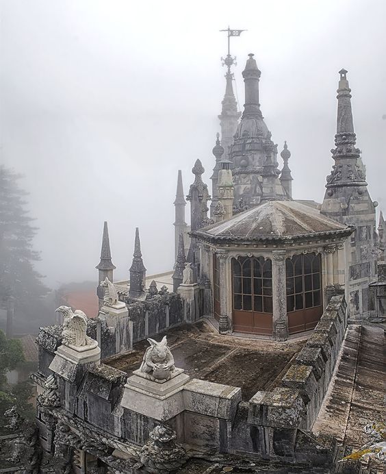 The Palace Of Mystery: My Pictures Of Quinta Da Regaleira by photographer Taylor Moore