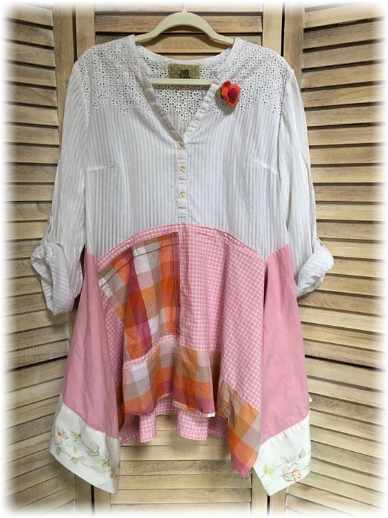 Upcycled 2X Tunic Top Romantic Lagenlook White Eyelet Pink