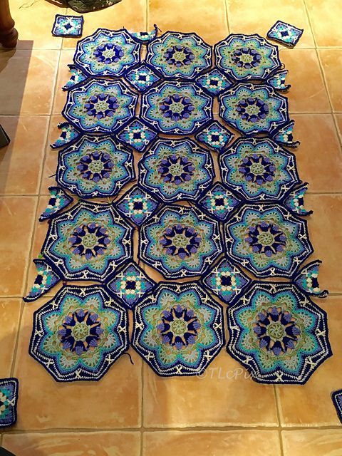 Ravelry: Project Gallery for Persian Tile Blanket pattern by Jane Crowfoot