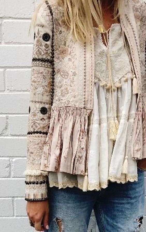 Awesome 42 Stunning Boho Chic Outfit Every Girl Should Try