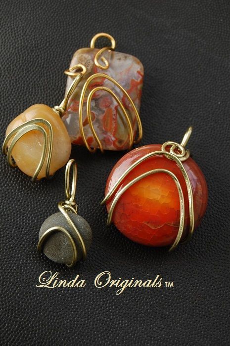 Wrap your Rock | JewelryLessons.com This tutorial as over 300 downloads! So easy, make it yourself!