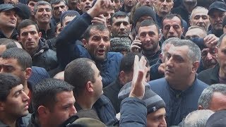 Мясной бунт в Армении: фермеры перекрывают дороги