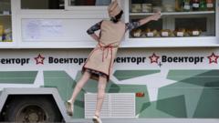 Работа магазина "Военторг" во время специальных учений системы материально-технического обеспечения в Приморском крае