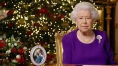 Королева Елизавета II поздравила жителей Британии с Рождеством из Виндзора.