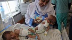 Недоношенные младенцы из больницы "Аш-Шифа" благополучно доставлены в госпиталь ОАЭ на юге сектора Газа