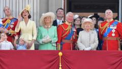 В последний раз королевская семья в полном составе выходила на балкон в 2019 году