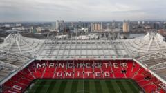 Стадион "Манчестер Юнайтед"