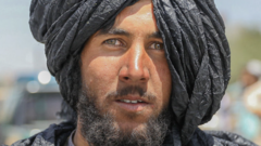 Taliban döyüşçüsü