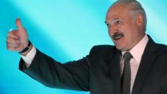 Александр Лукашенко заявил, что перенес коронавирус.