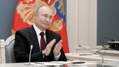 Президент Владимир Путин в режиме видеоконференции
