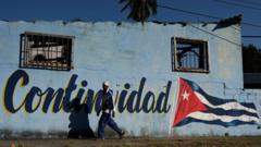Нарисованный на стене флаг Кубы