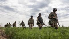 Украинские солдаты на учениях