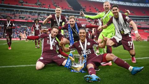 Leicester players celebrate winning the 2021 FA Cup