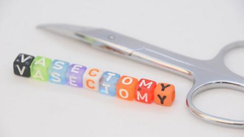 Vasectomy scissors