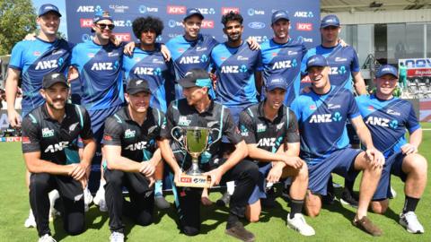 New Zealand with the T20 series trophy