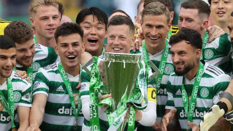 Celtic lift Scottish Premiership trophy