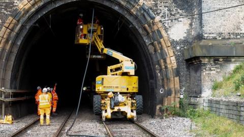 Work being carried out on a tunnel