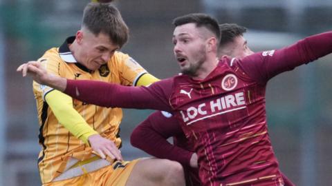 Stenhousemuir v Livingston