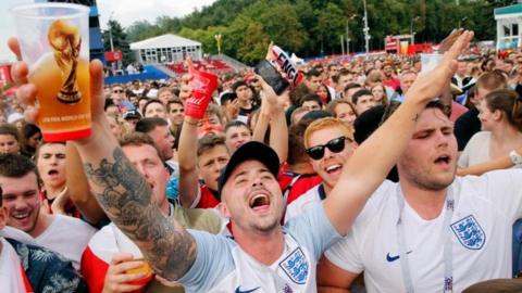 England football fans