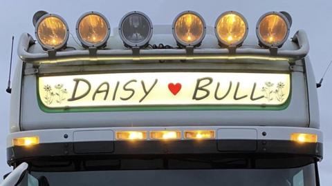 Daisy's lorry