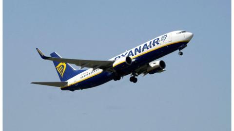 Ryanair plane