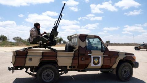 LNA forces head out of Benghazi