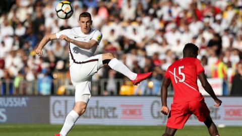 Chris Wood in action against Peru