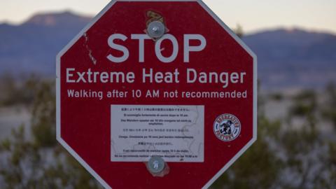 Warning signs for extreme weather in the US