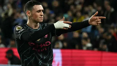 Phil Foden celebrates